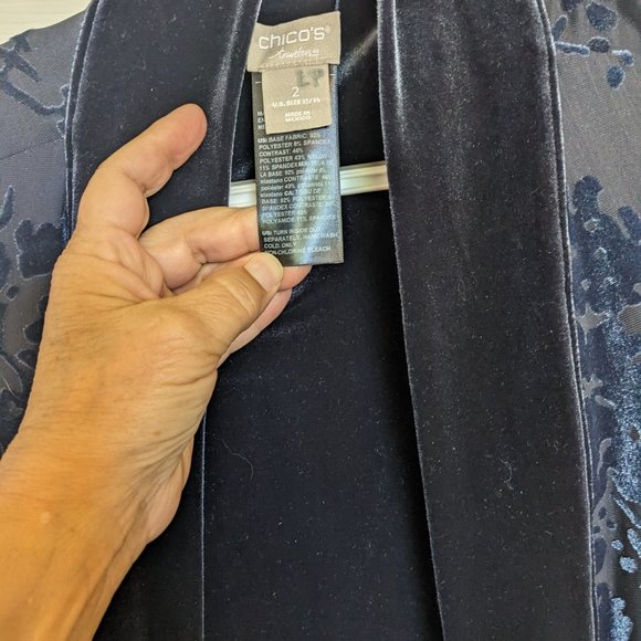 Midnight Blue VELVET BROCADE Jacket | L | REVERSIBLE | EUC | Chico's size 2 - Picture 5 of 6